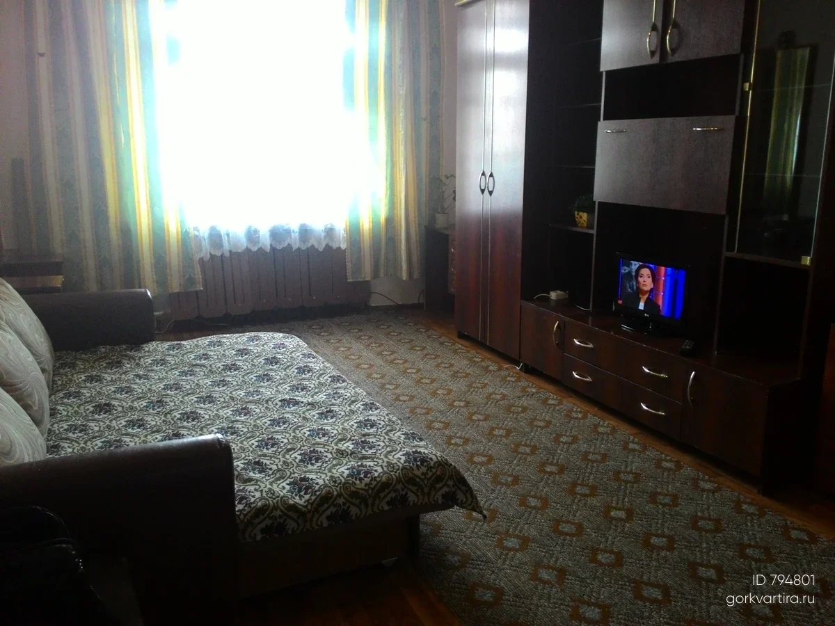 Квартира Титова 24