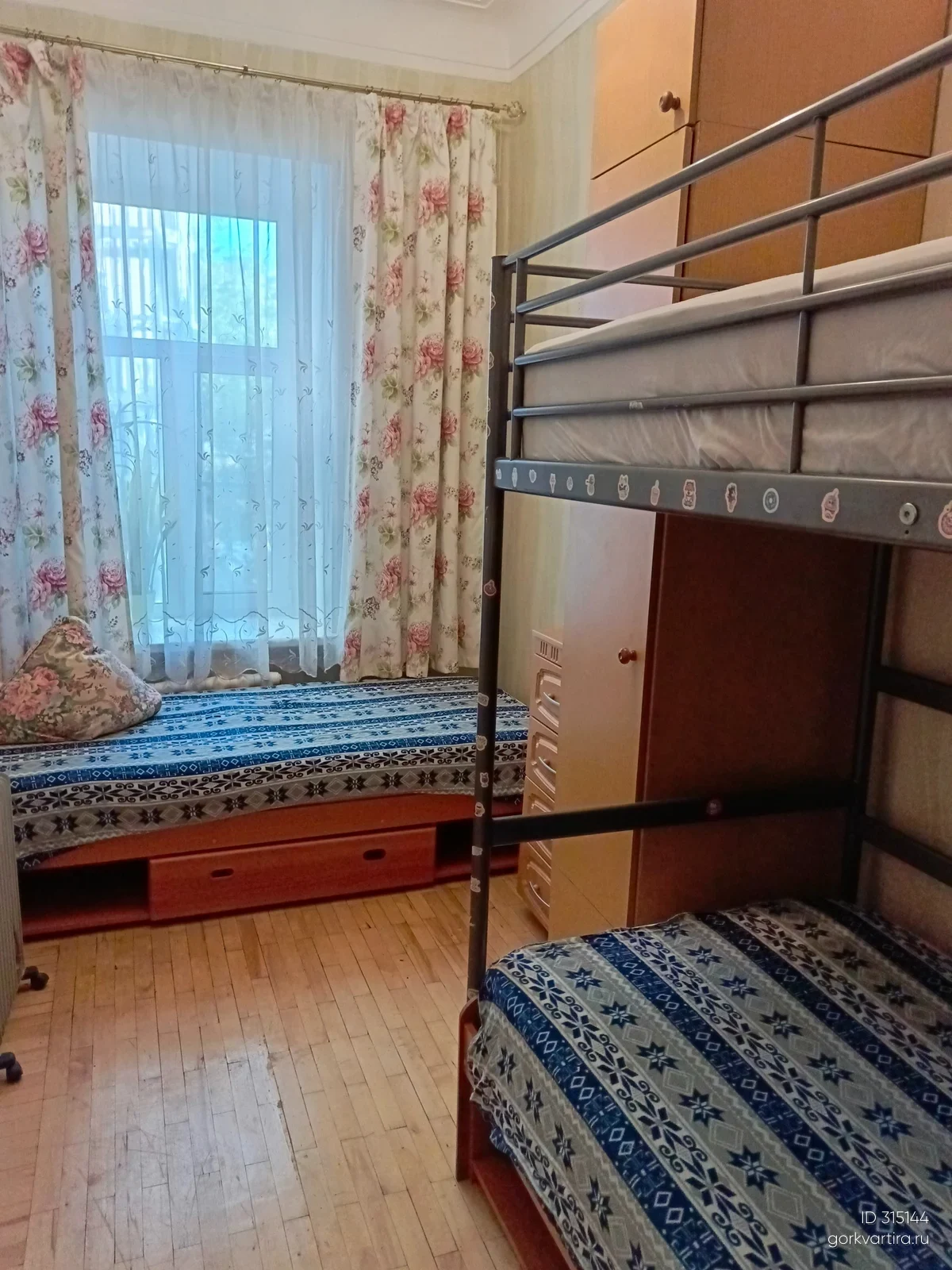 Квартира пр-т. Средний, 90