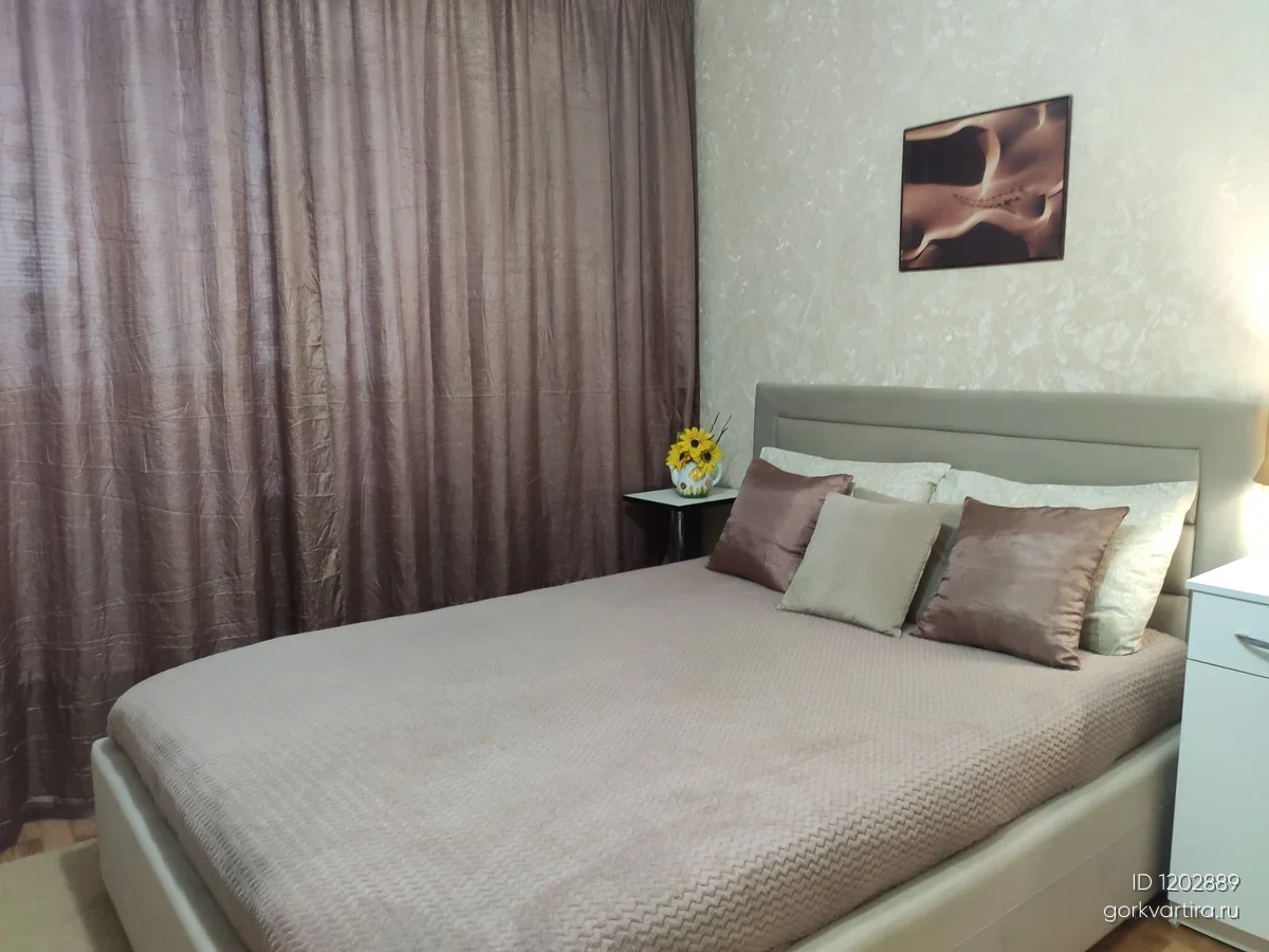 Квартира пр.Октябрьской революции 52