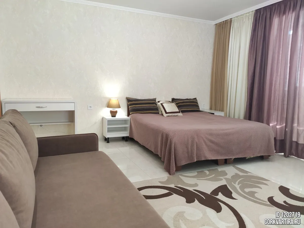 Квартира проспект Октябрьской революции 56