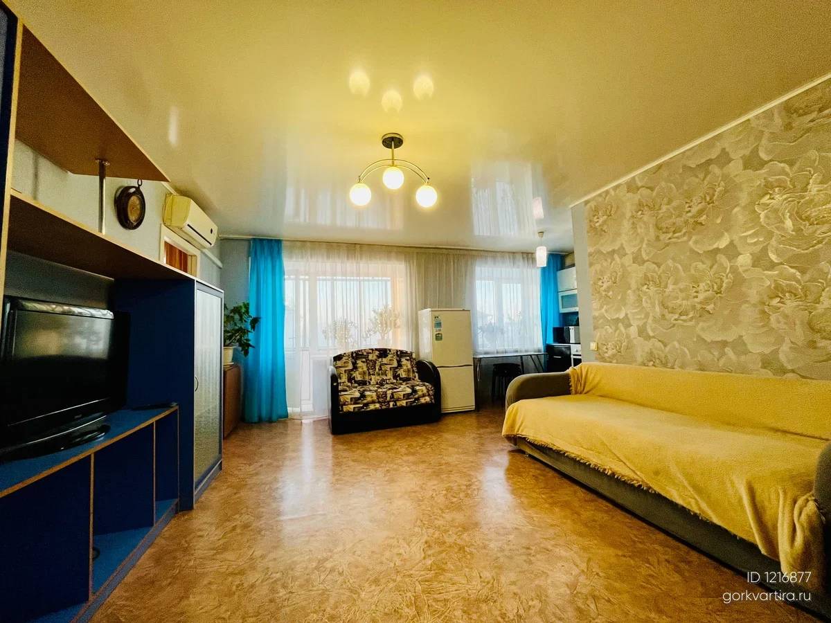 Квартира Комарова 21