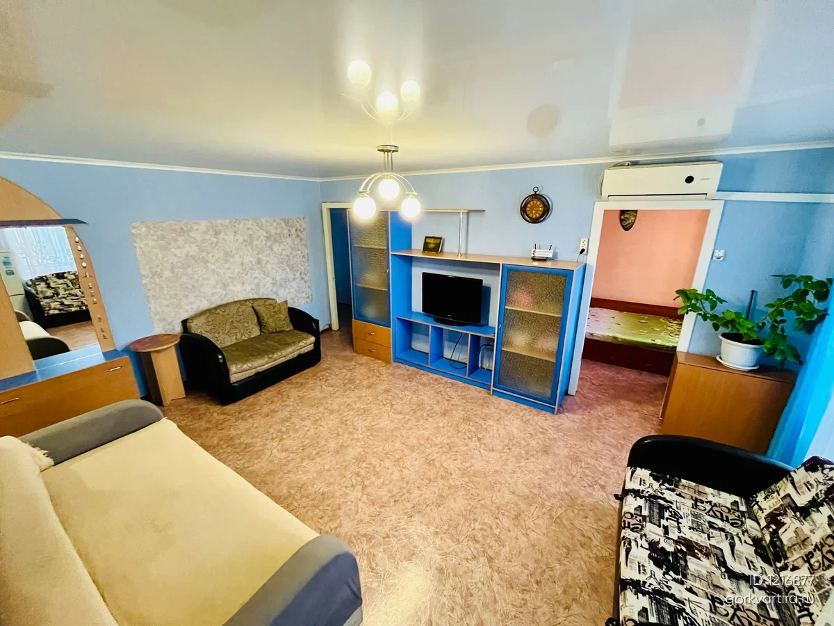 Квартира Комарова 21