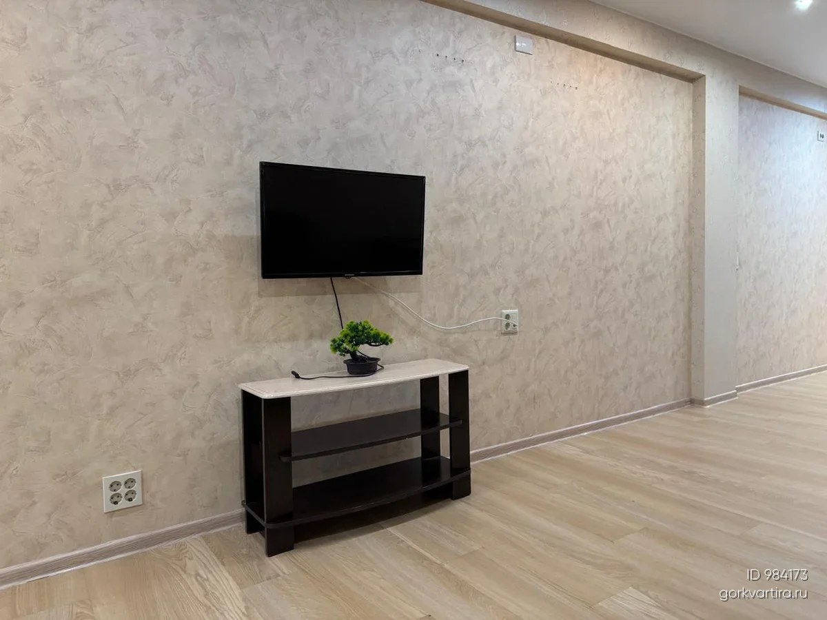 Квартира Азина 15