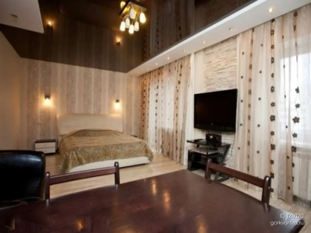 Квартира Челюскинцев 25