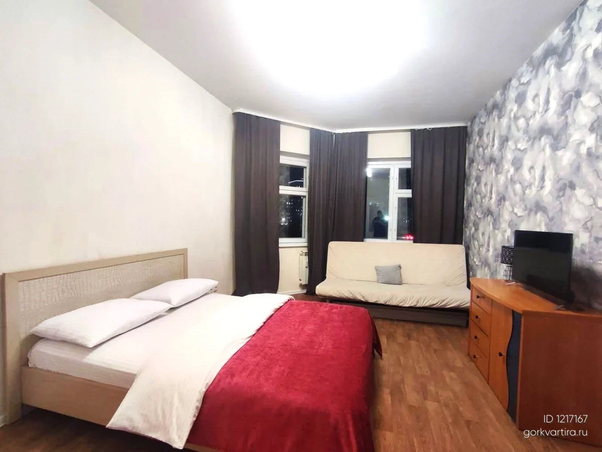 Квартира Нижневартовск, улица Героев Самотлора 28