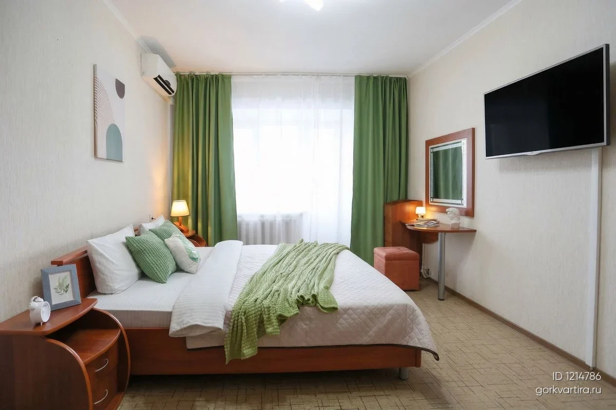 Квартира улица 60 лет Октября 23 