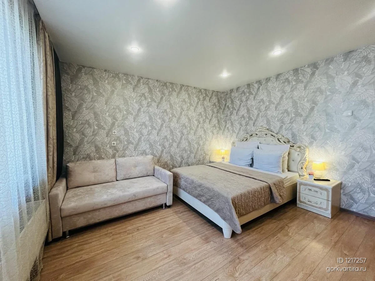 Квартира Новороссийская,103