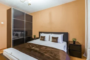 Фото 2-комнатная квартира в Москве, Введенского 24к2