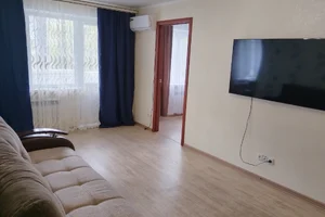 Фото 2-комнатная квартира в Сызрани, ул. Астраханская 19