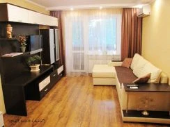 Квартира на сутки Уфа Менделеева 145