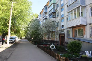 Фото 2-комнатная квартира в Рубцовске, Красная 85