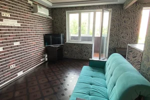 Квартира на сутки Уссурийск Горького 83