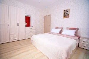 Фото 2-комнатная квартира в Перми, Революции 48В