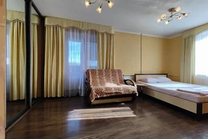 Фото 1-комнатная квартира в Альметьевске, Шевченко 122