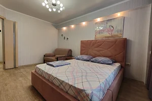 Фото 1-комнатная квартира в Альметьевске, Ленина 151