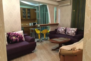 Квартира на сутки Барнаул пр-т. Строителей 25