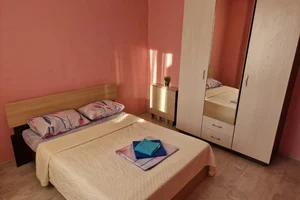 Фото 2-комнатная квартира в Барнауле, Пролетарская 165