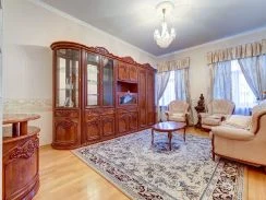 Фото 2-комнатная квартира в Санкт-Петербурге, Пушкинская улица,8