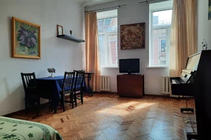 Фото 3-комнатная квартира в Санкт-Петербурге, Б Морская 23