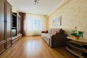 Фото 2-комнатная квартира в Ульяновске, Островского.56-УИГА.Глаз.центр.В/часть