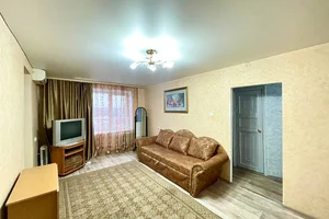 Фото 2-комнатная квартира в Азове, Московская 76/5