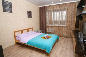 Квартира на сутки Новосибирск улица Титова, 253/1