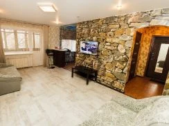 Квартира на сутки Барнаул Социалистический 105