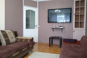 Фото 2-комнатная квартира в Твери, ул. Трёхсвятская, 28