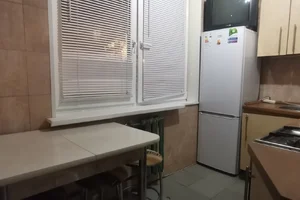Фото 2-комнатная квартира в Кубинке, Кубинка-10 д 5