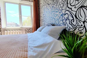 Фото 2-комнатная квартира в Крымске, Маршала Жукова 6