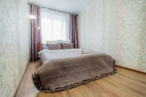 Фото 1-комнатная квартира в Калуге, Маршала Жукова 7