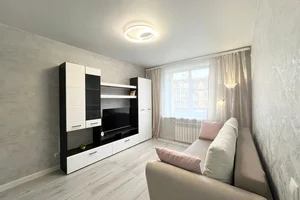 Фото 1-комнатная квартира в Калуге, Андрея Алешина 2к1