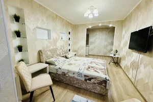 Квартира на сутки Лида Варшавская 49