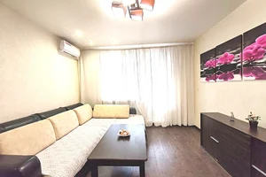 Квартира на сутки Самара Уссурийская 2