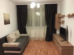 Квартира на сутки Омск Перелета, 32