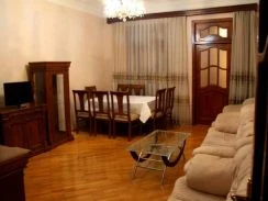 Квартира на сутки Баку улица 28 Мая дом 72