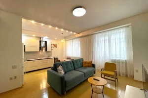 Фото 2-комнатная квартира в Челябинске, площадь МОПРа 9 