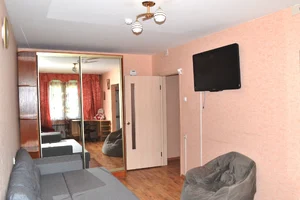 Фото 1-комнатная квартира в Челябинске, ул. Александра Шмакова,10