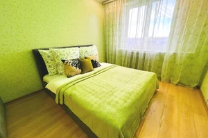 Фото 3-комнатная квартира в Челябинске, Гагарина 38