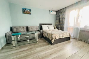 Квартира на сутки Челябинск Гюго,1