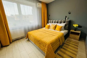 Квартира на сутки Челябинск Гюго,1